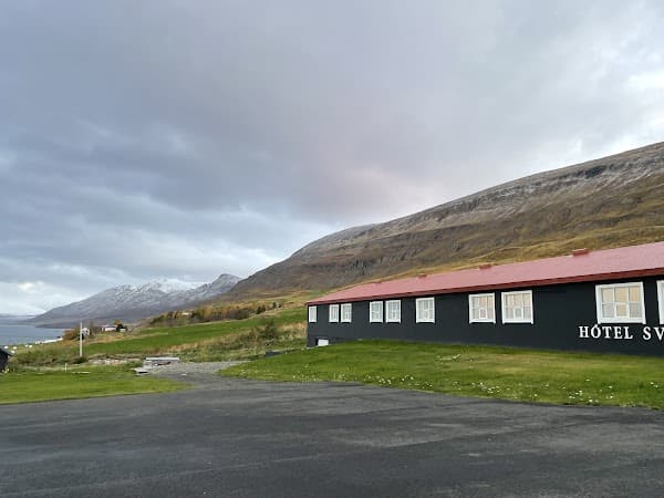 Hotel Sveinbjarnargerdi