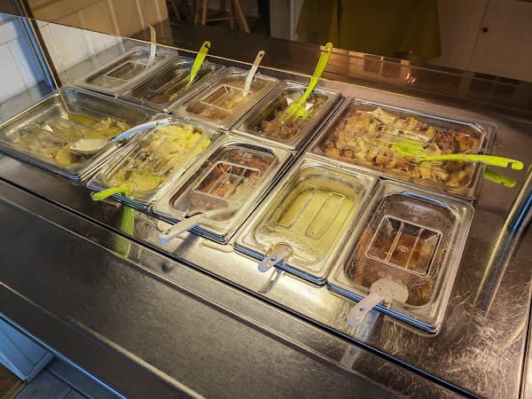 Restaurant Lapintyttö, Guesthouse Haltinmaa