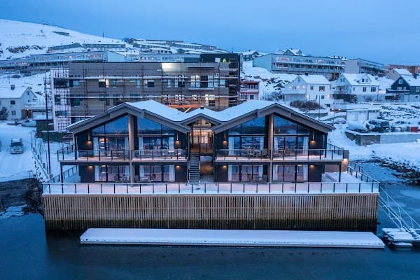 Arctic Sea Hotel