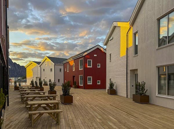 Henningsvær Bryggehotell - by Classic Norway Hotels