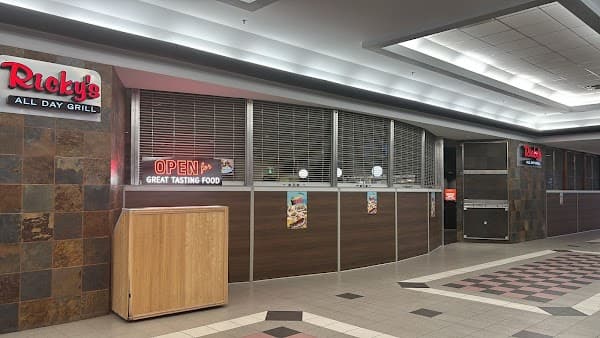 Ricky's All Day Grill - Yellowknife