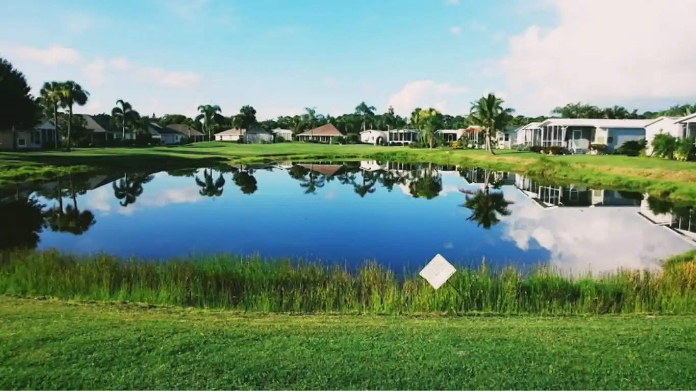  Things To Do In Bonita Springs Florida- Bonita Fairways Golf Course