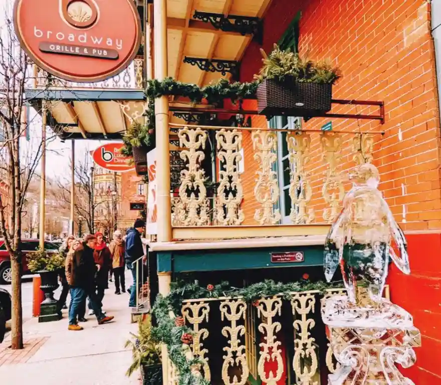 Things to Do in Jim Thorpe - Broadway Grille & Pub