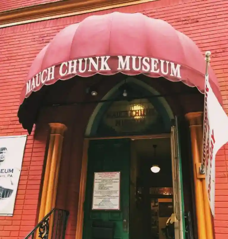 Things to Do in Jim Thorpe PA - Mauch Chunk Museum
