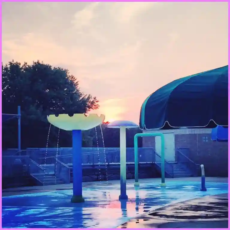 Things To Do In Cedar Rapids - Coralville Community Aquatic Center