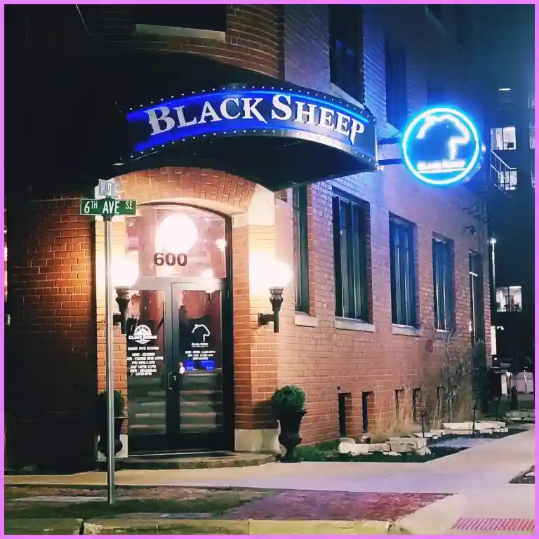 Black Sheep Social Club, Cedar Rapids IA